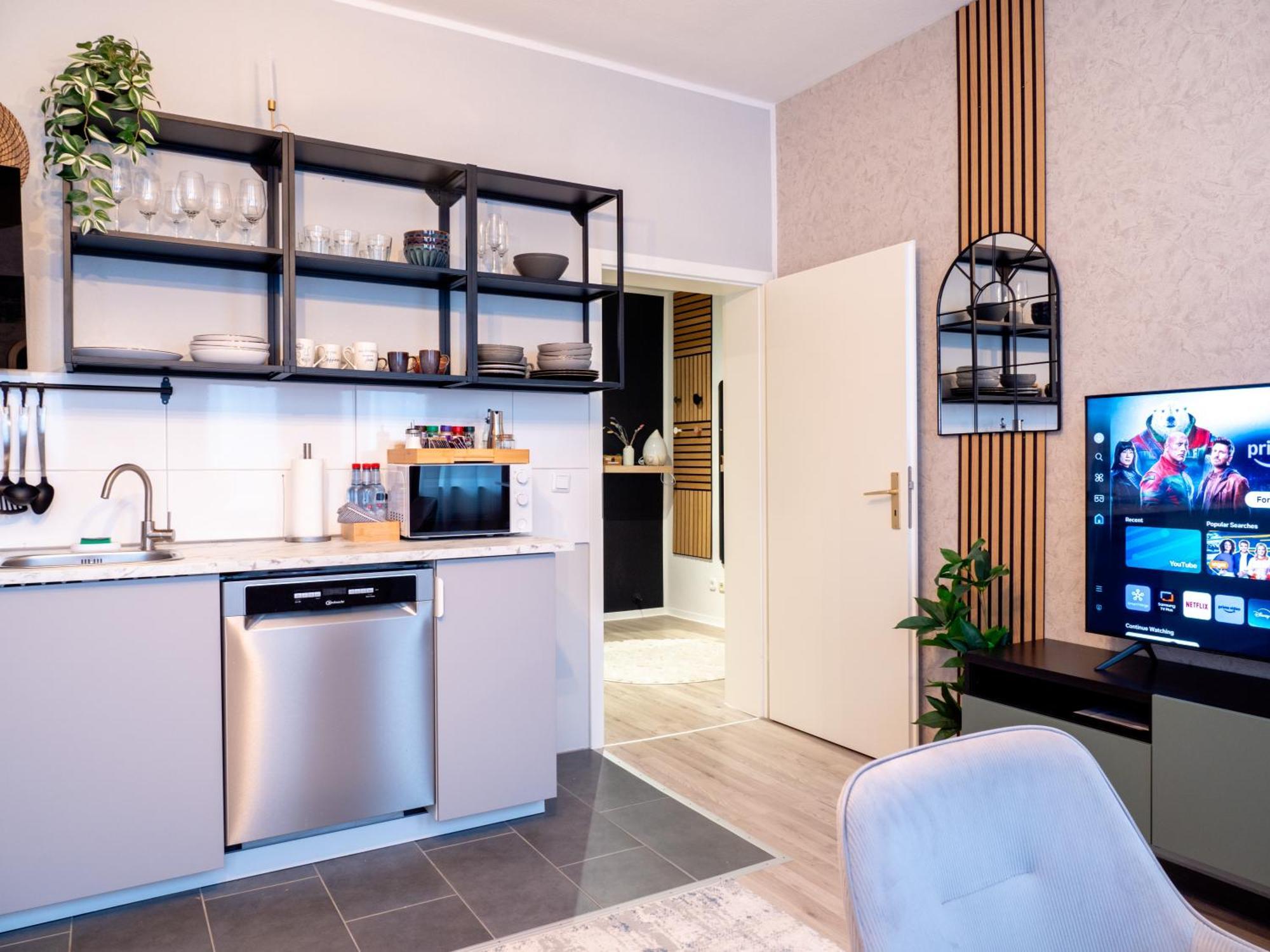 Queens Peak Apartments ケルン エクステリア 写真